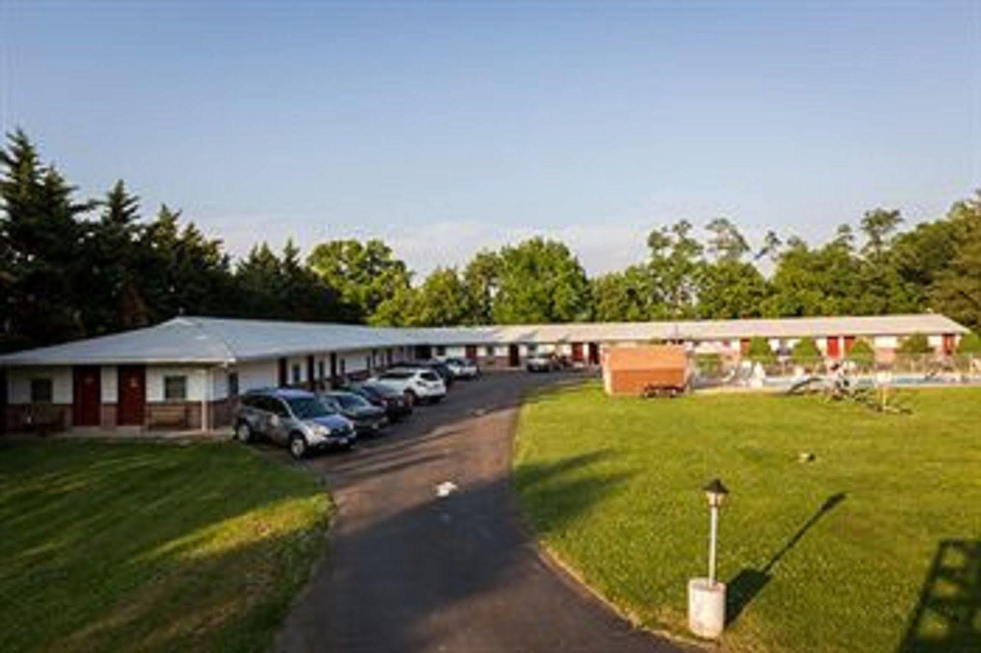Dutch Treat Motel Ronks Exterior foto